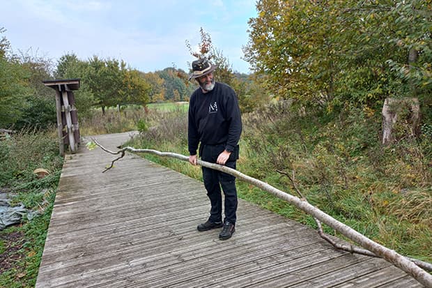 Natur og Ungdom Randers inviterer hele familien på træsnitning